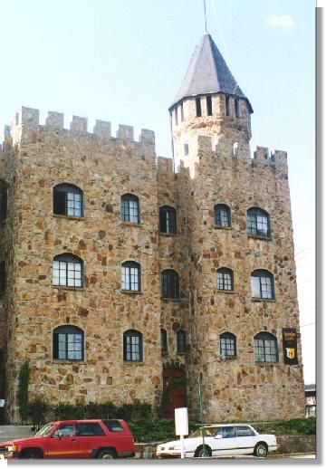 Quinlan Castle, built in the 1920's, contained residential apartments.